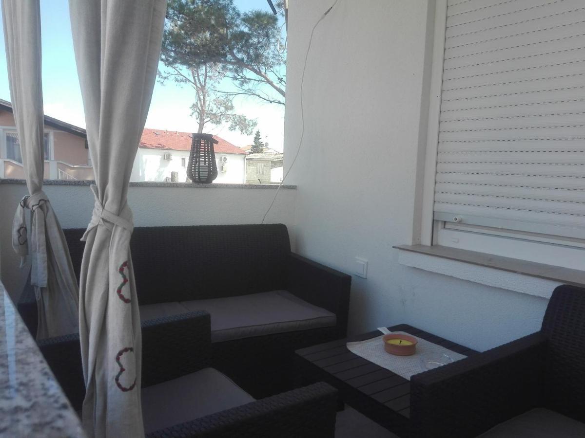 Apartman Bunaric Vir Ngoại thất bức ảnh