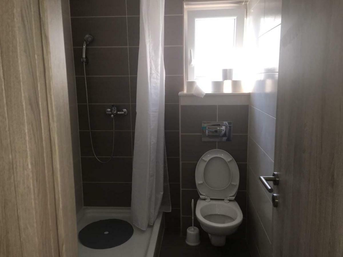 Apartman Bunaric Vir Ngoại thất bức ảnh