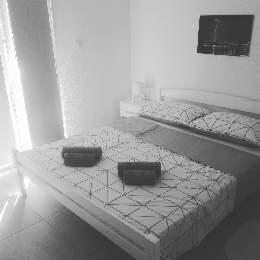 Apartman Bunaric Vir Ngoại thất bức ảnh