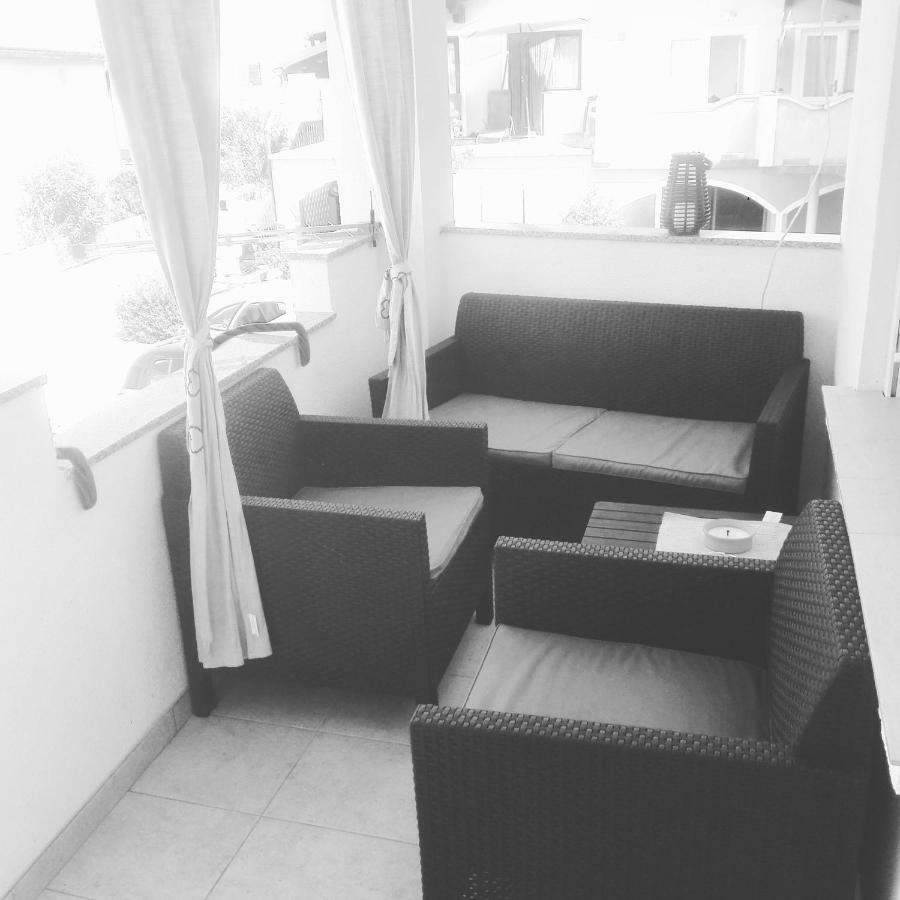 Apartman Bunaric Vir Ngoại thất bức ảnh